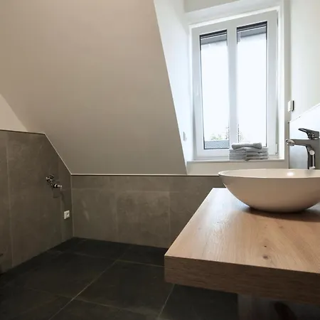 Weberhof Apartment *